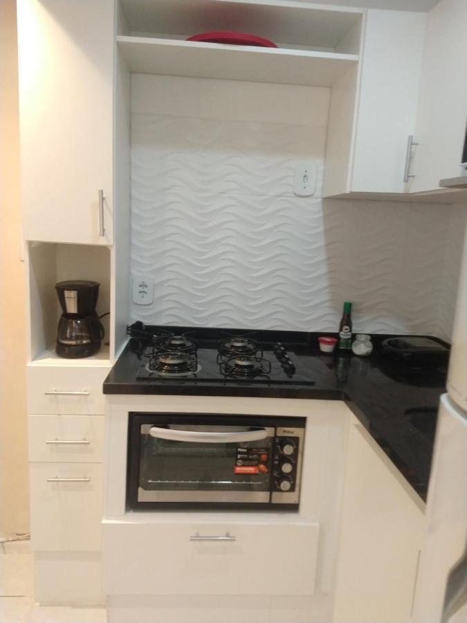 Quarto E Sala Silencioso Em Copacabana 리오데자네이루 외부 사진