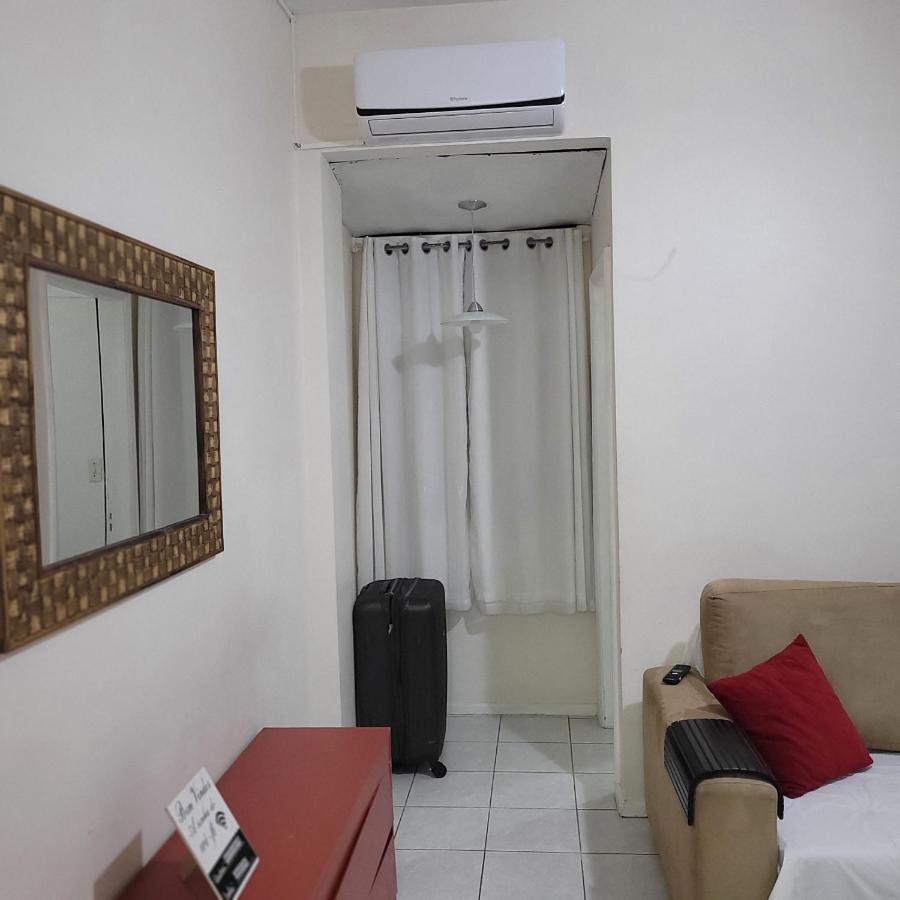 Quarto E Sala Silencioso Em Copacabana 리오데자네이루 외부 사진