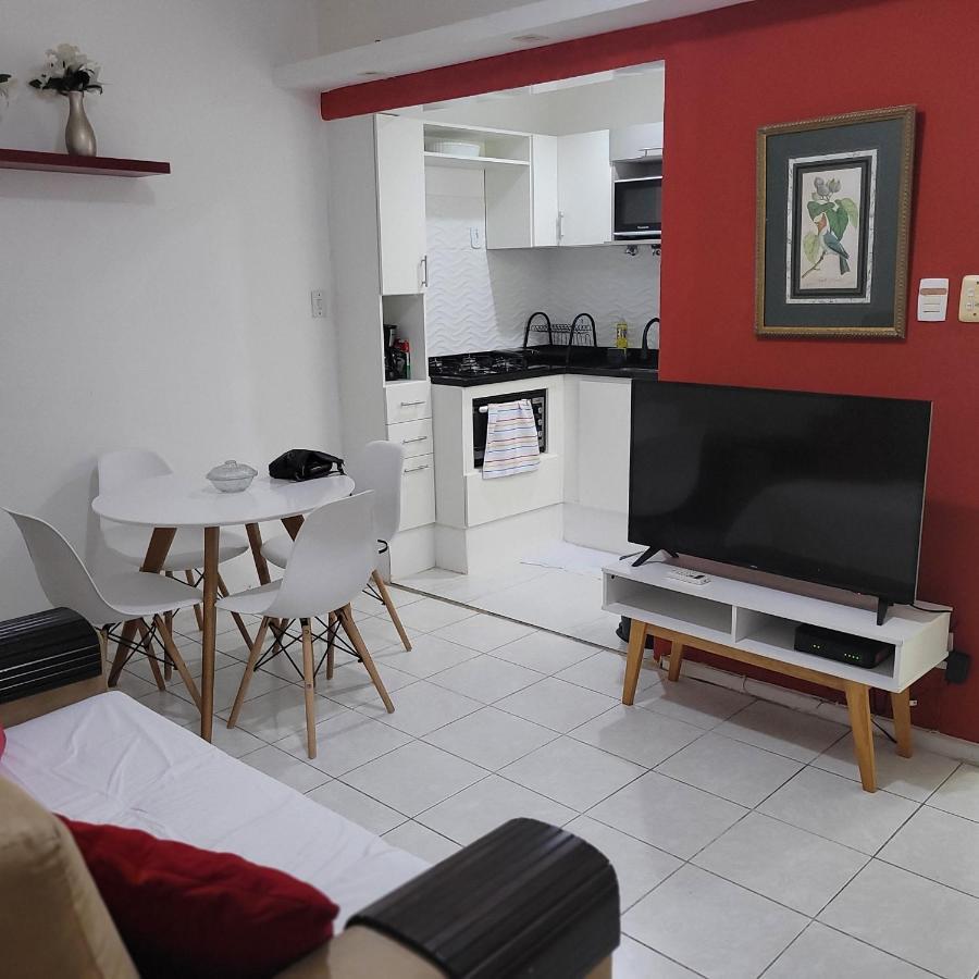 Quarto E Sala Silencioso Em Copacabana 리오데자네이루 외부 사진